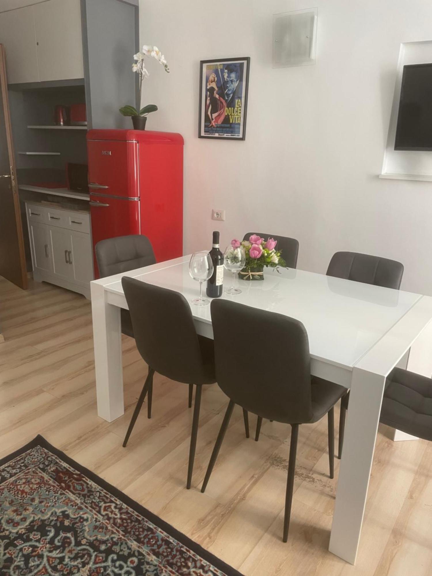 Colosseo Studios Рим Екстериор снимка